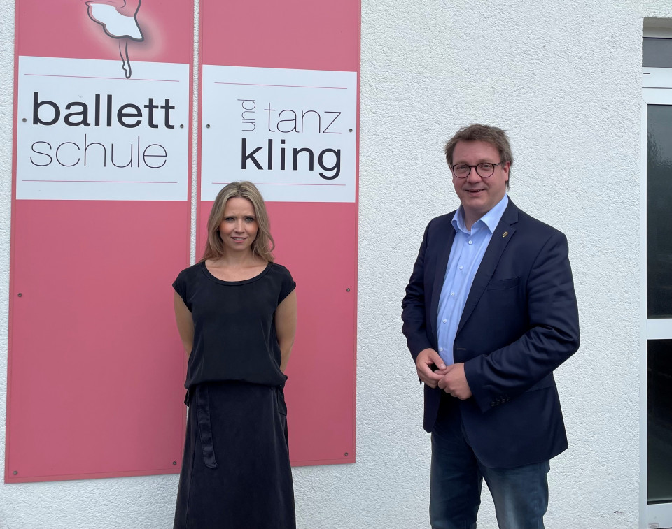 Sandra C. Kling/Ballettschule Kling Bad Rappenau und Landtagsabgeordneter Dr. Michael Preusch
